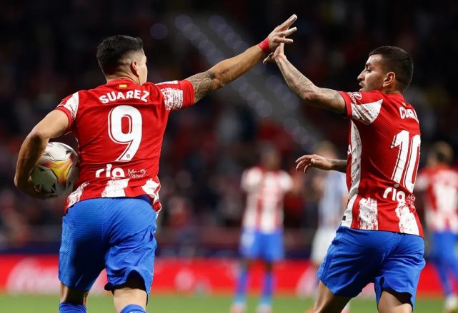 包含皇家社会不败收官，完美收获平局的词条