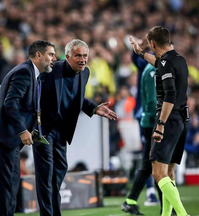 巴拉多利德绝杀，瓦伦西亚遭遇不胜