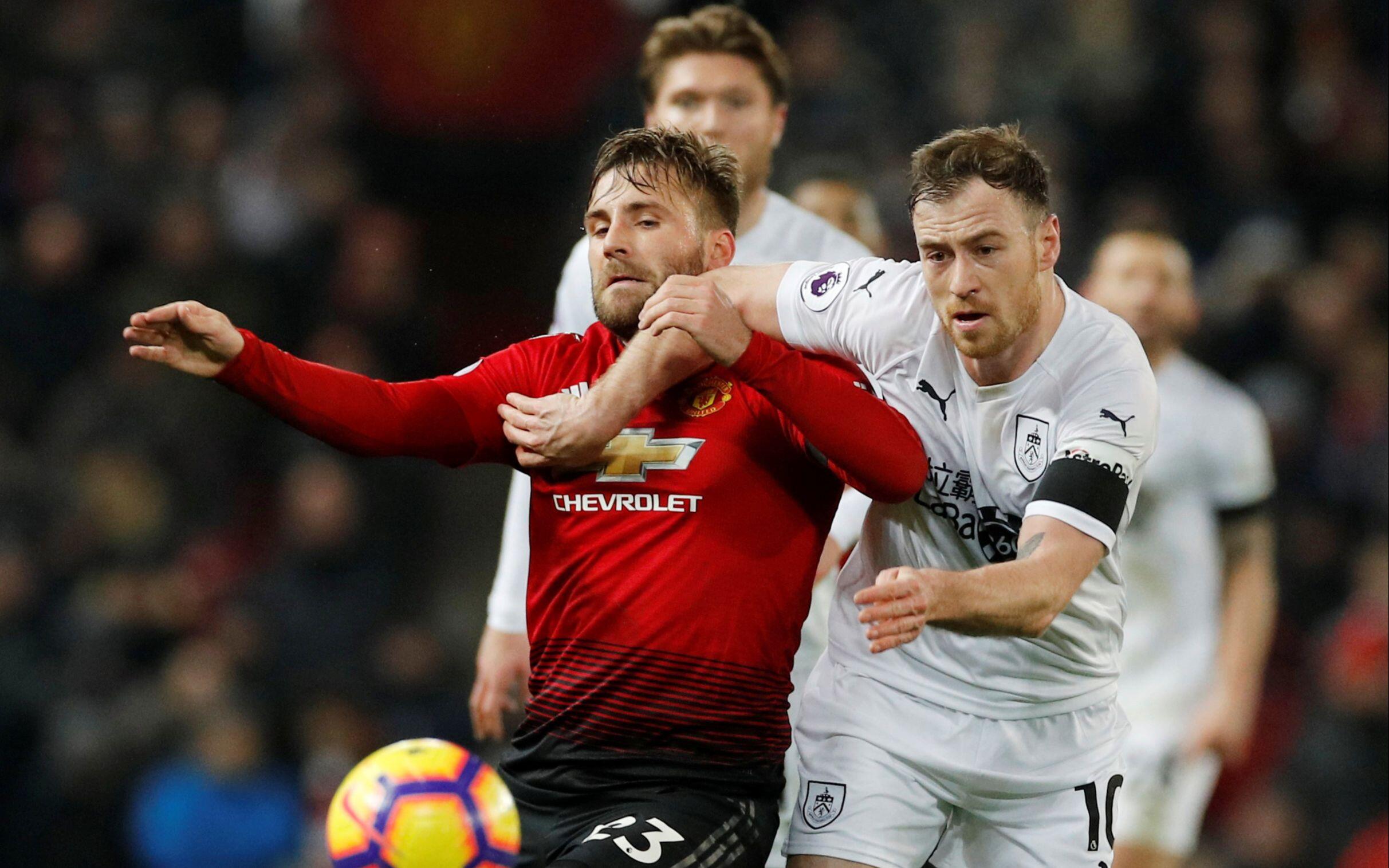 桑德兰遭遇连败，保级形势严峻的简单介绍