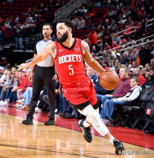 英国队凭借实力跻身国际篮坛