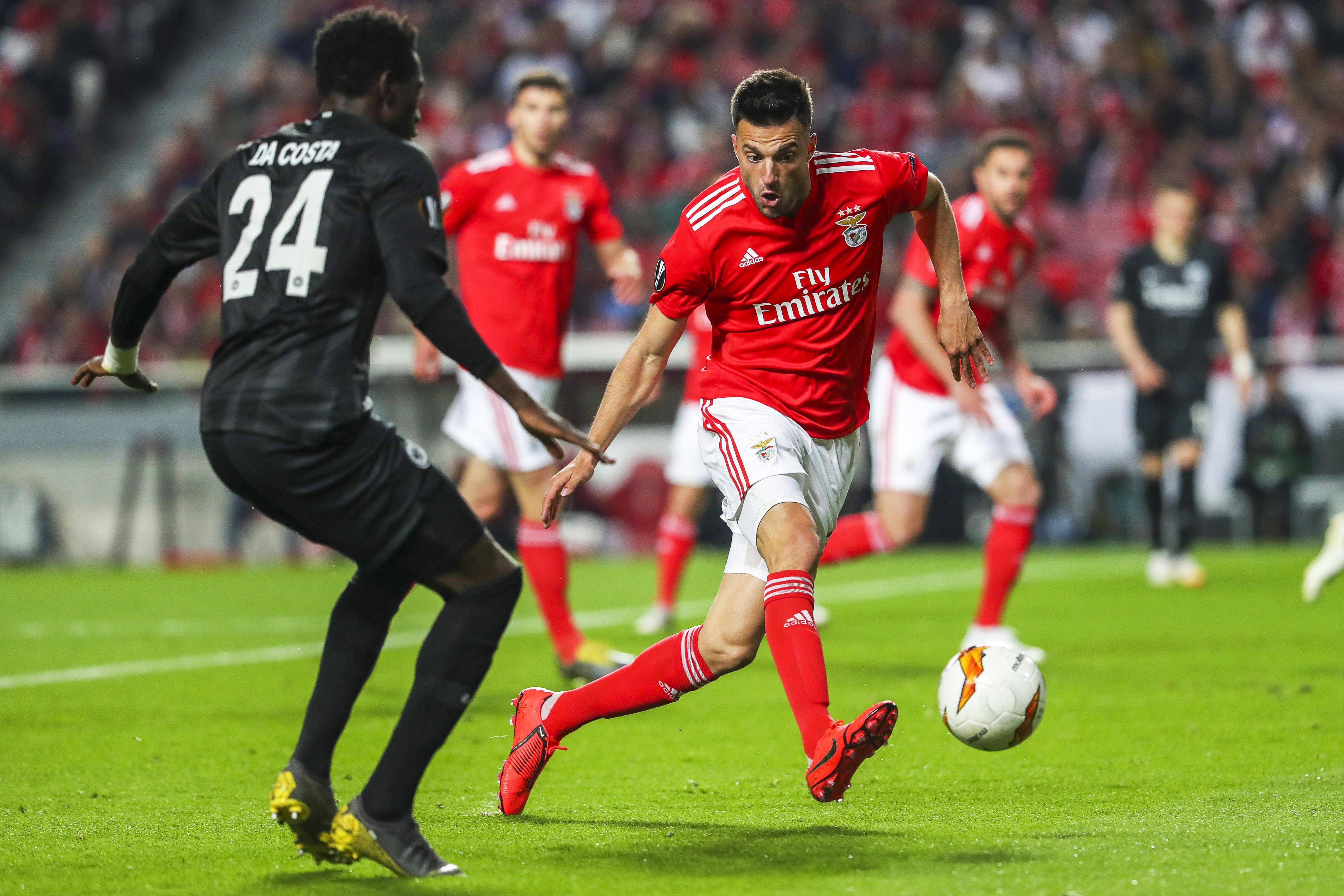 巴塞罗那后防线表现神勇，保持不败纪录的简单介绍