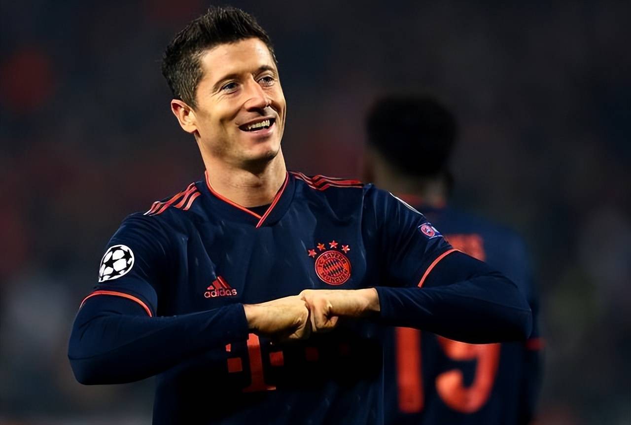 包含热刺轻取英格兰,莱万帽子戏法中超的词条 包含热刺轻取英格兰,莱万帽子戏法中超的词条