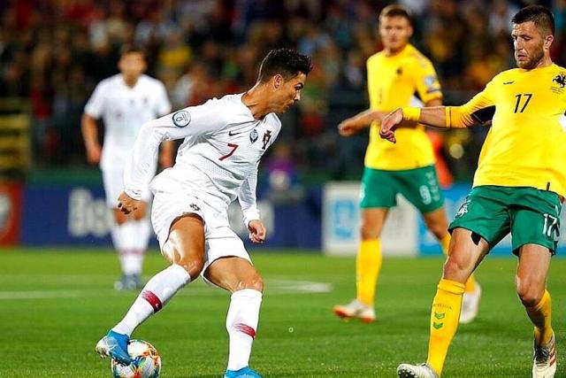 关于比利时国家队在欧预赛中击败瑞士，顺利晋级半决赛的信息