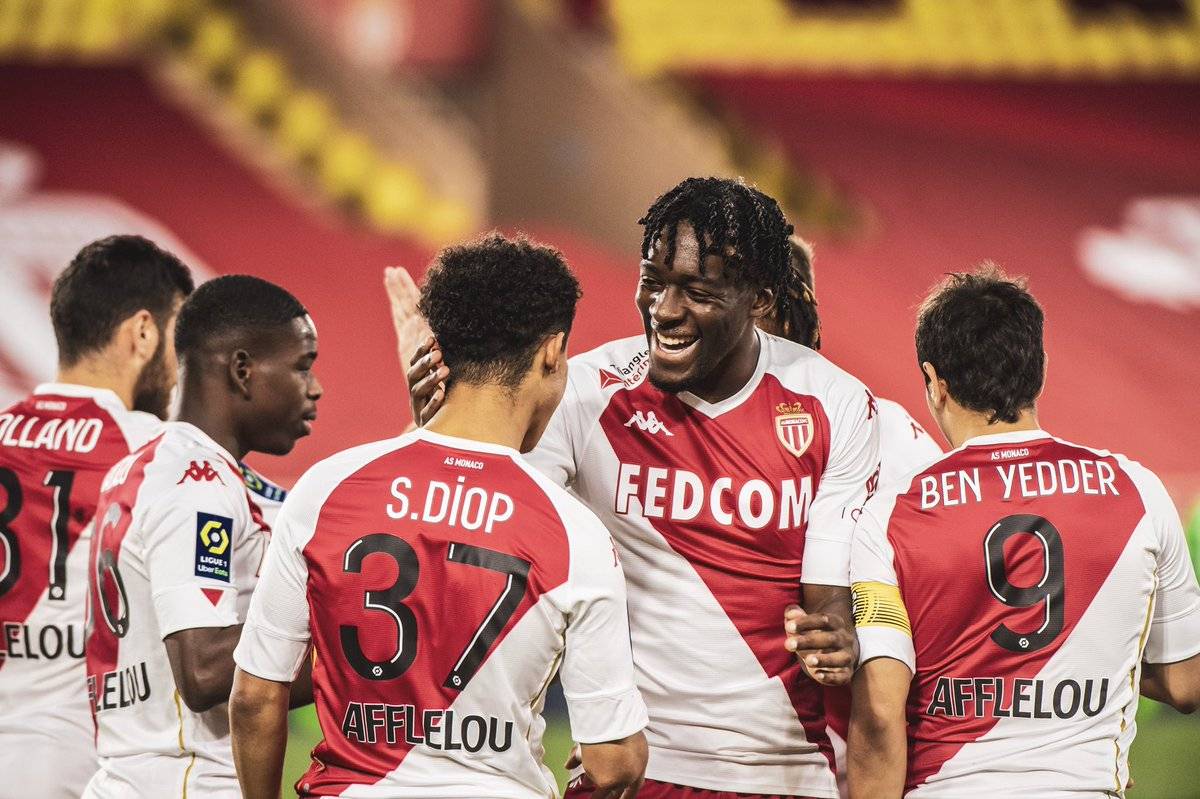 关于里尔将在周末迎战摩纳哥，实力对比惊人的信息