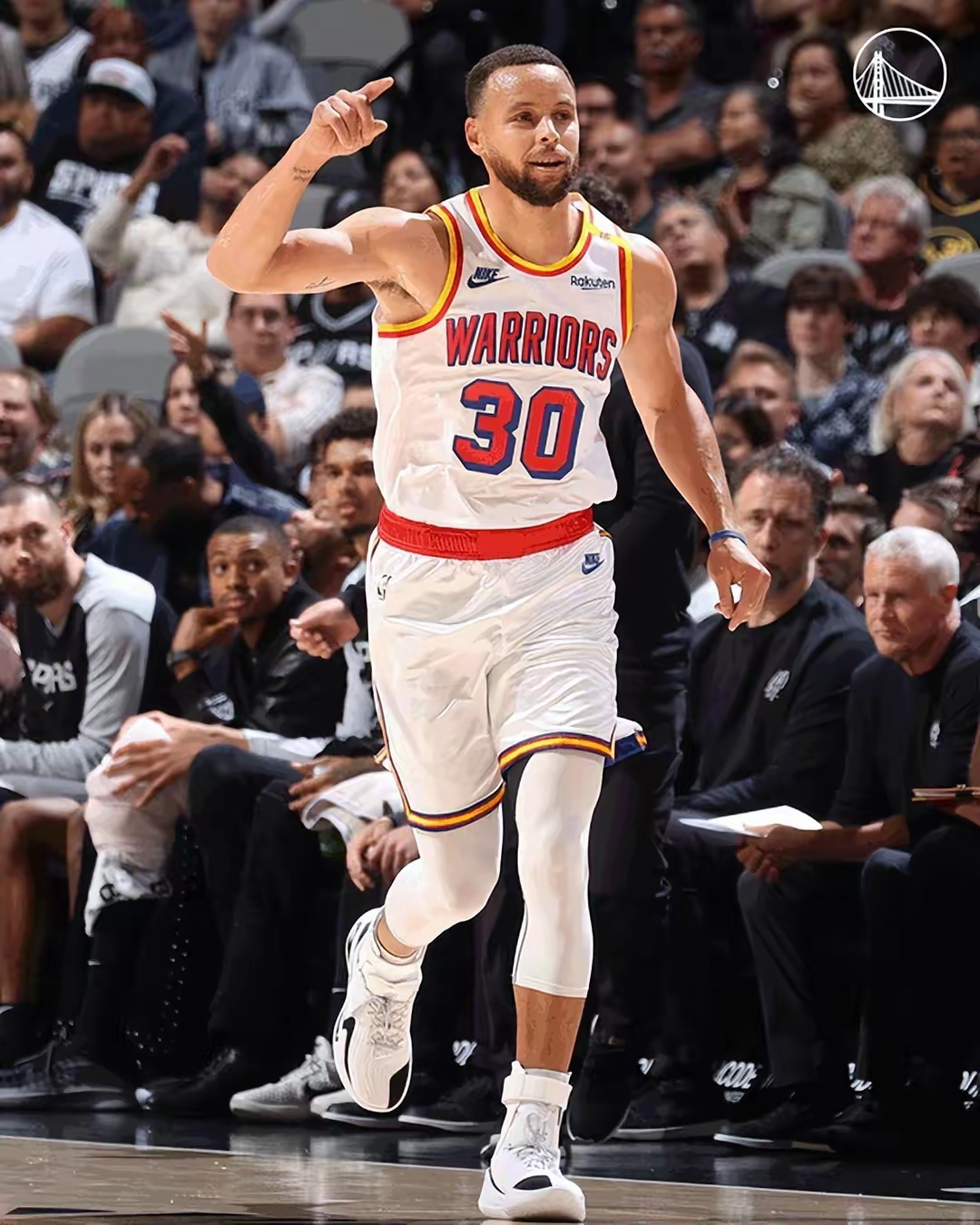 勇士不敌溜马，库里独得25分