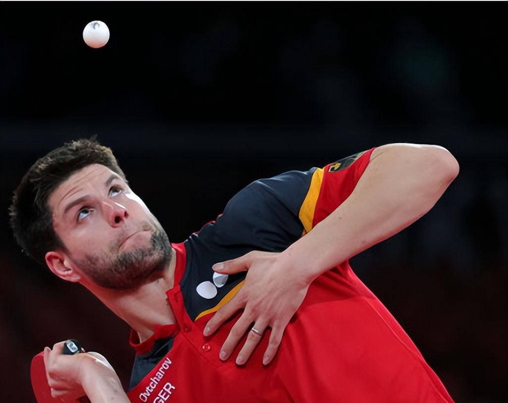 包含瑞典乒乓球队碾压波兰乒乓球队，奥恰洛夫关键制胜的词条