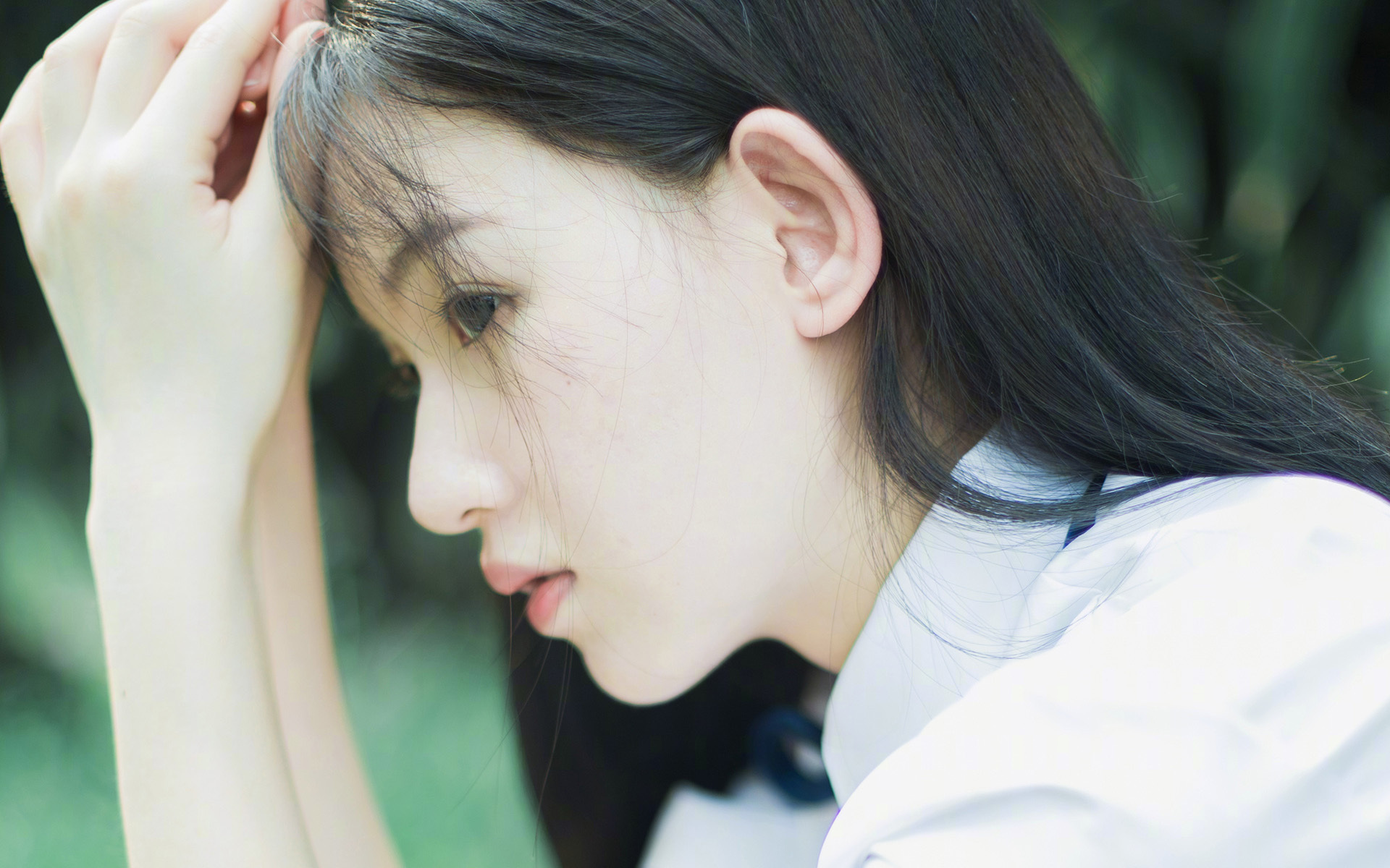 绿茵场上的两种征服,智利的群体压制与阿坎吉的个体无解