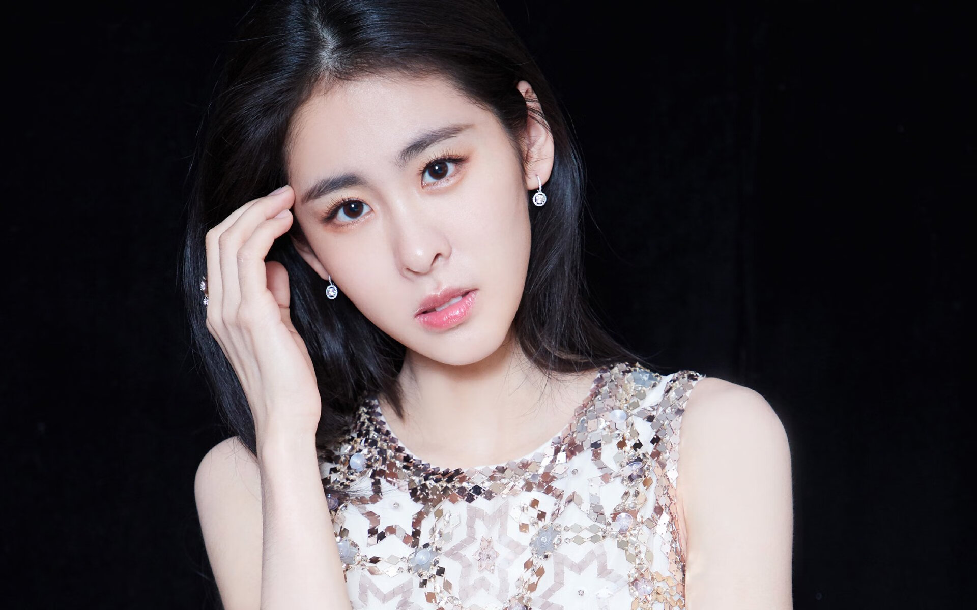 命运齿轮，法国最后时刻击败巴拉圭，苏亚雷斯在欧冠淘汰赛接管比赛