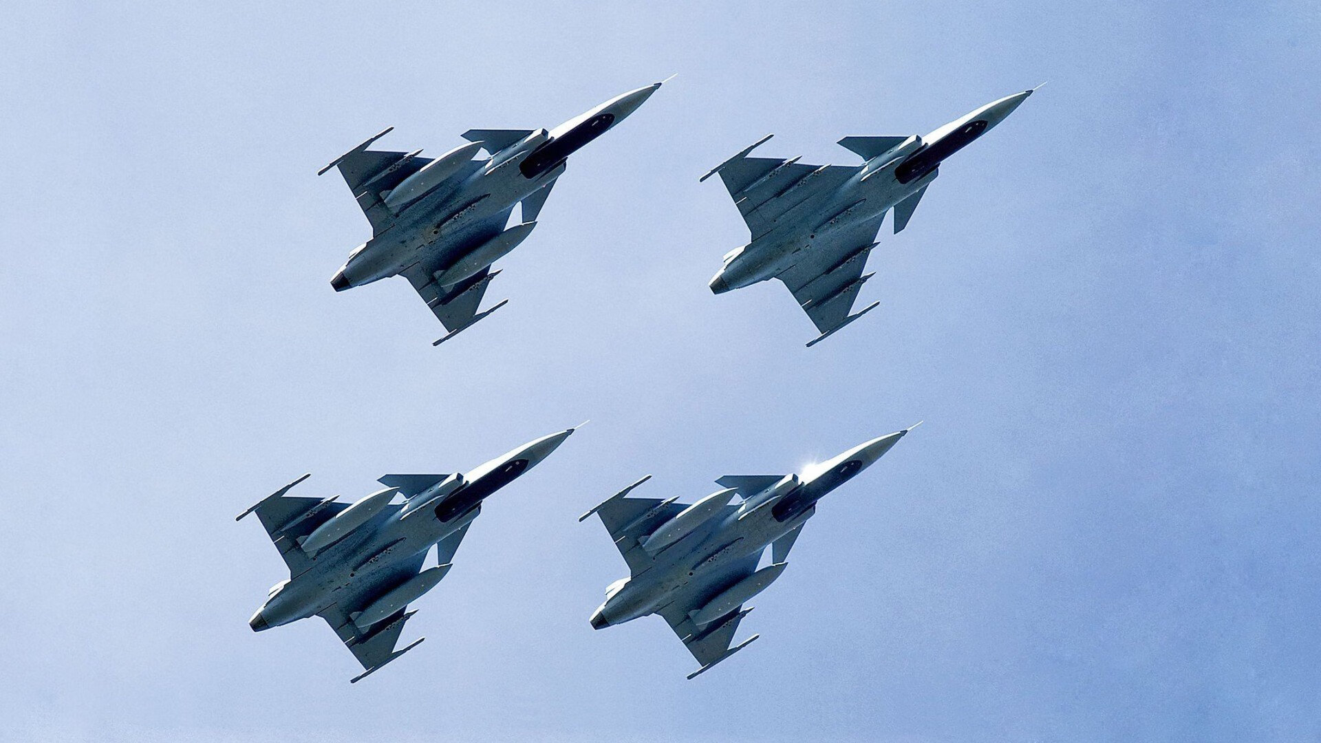 弹道交响曲，当曼城的火力网络撕裂米兰的钢铁防线