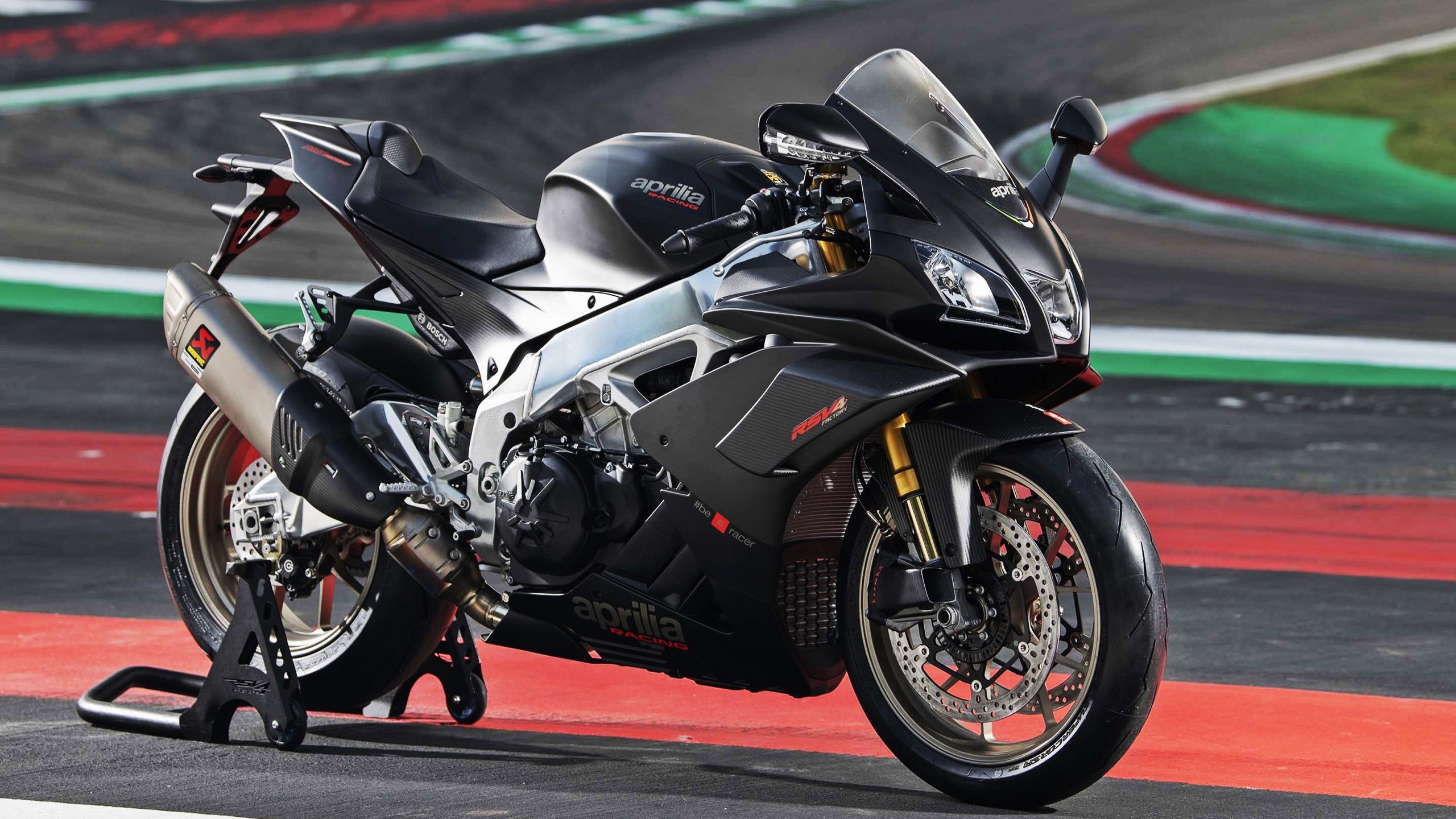 一波流定乾坤!米切尔末节19分射落骑士,火箭升起新曙光