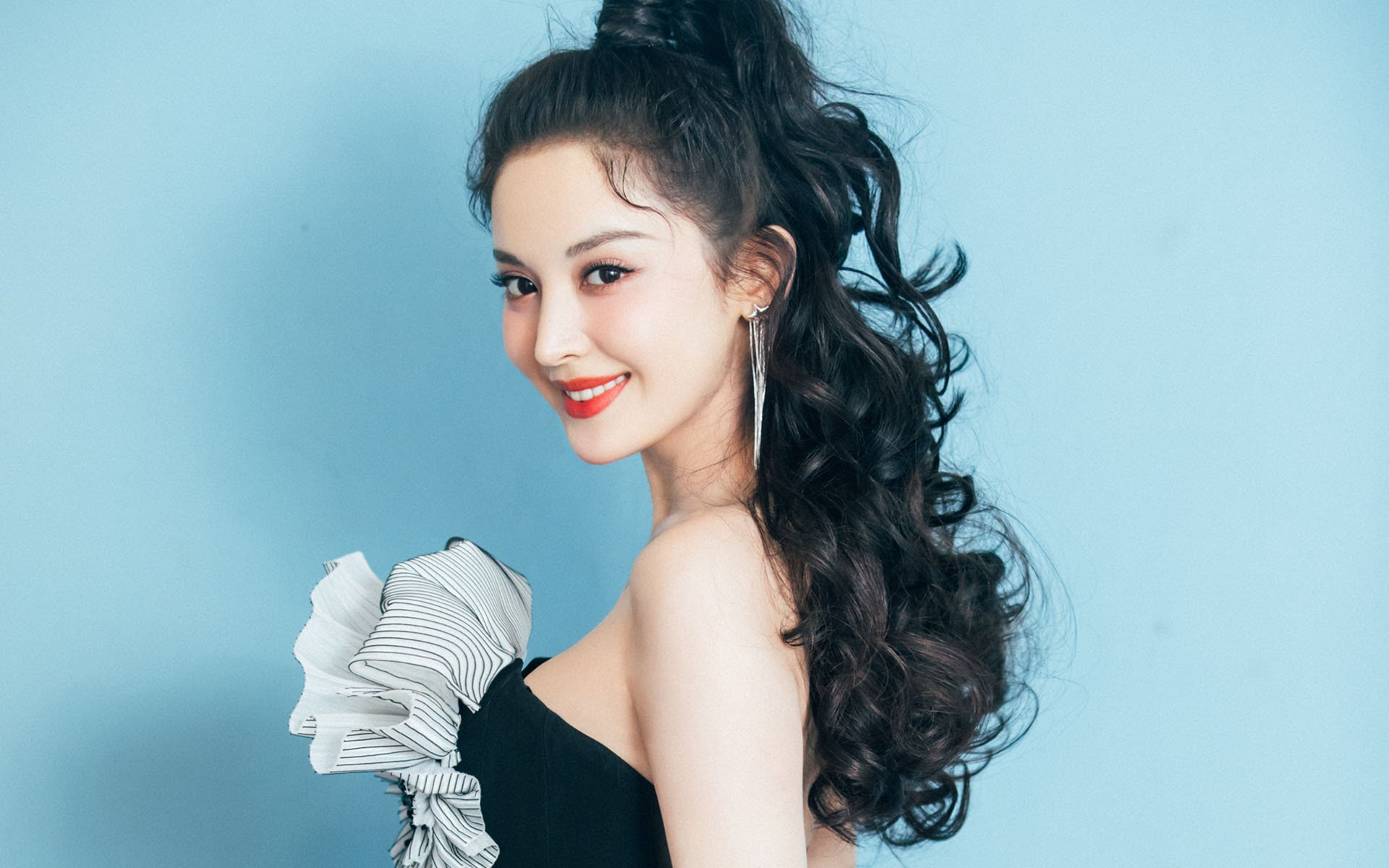 哈登无解，老鹰破局，超级巨星与现代战术的双重奏